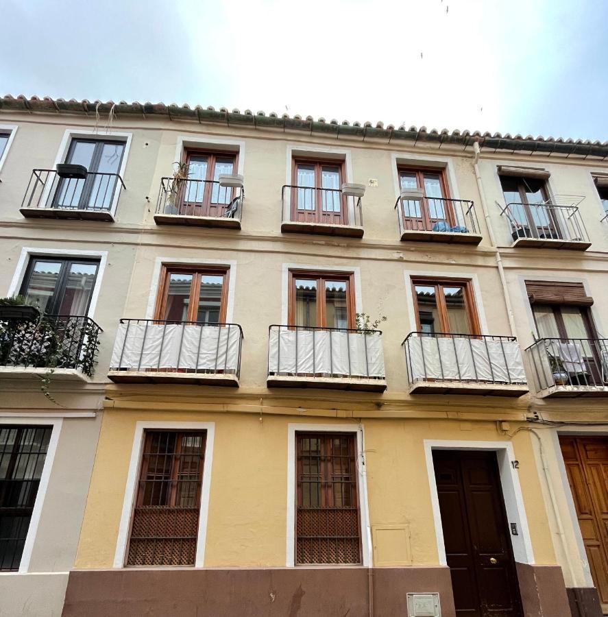 Encantador Apartamento Con Patio Μάλαγα Εξωτερικό φωτογραφία